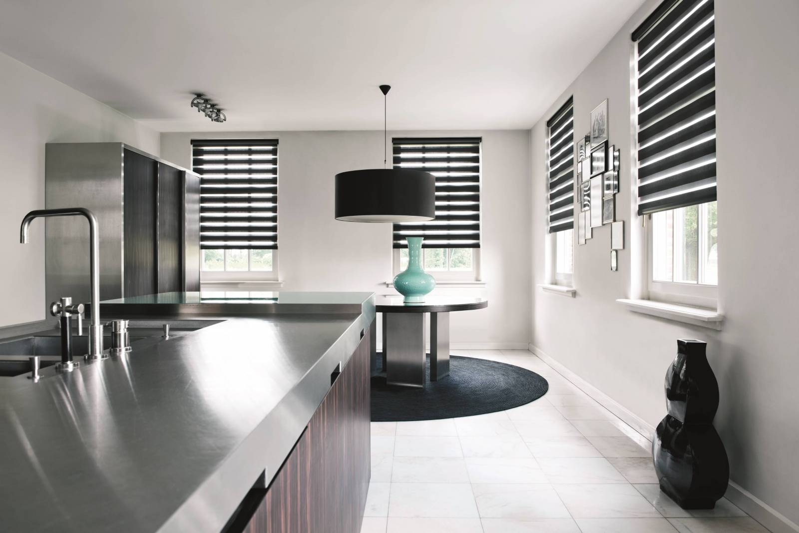 Le store sur mesure pour habiller fenêtres et baies vitrées chez les particuliers et professionnels en PACA