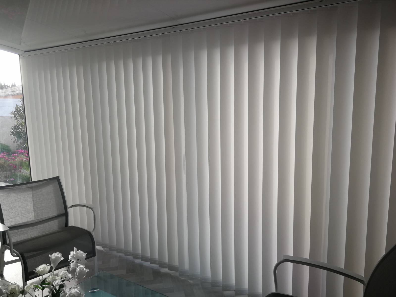 store bande verticale montelimar