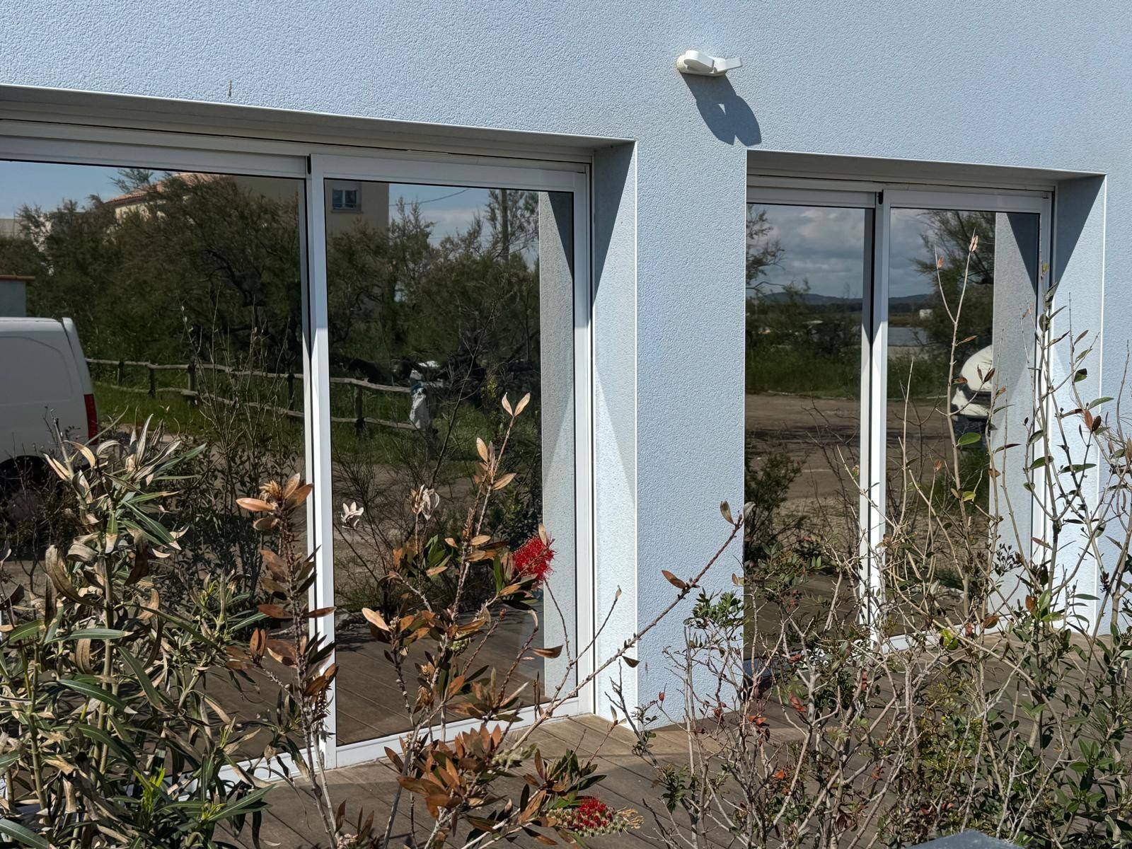 Installation de film Chrome 270 XC de Solar Screen pour un particulier dans le 34