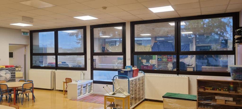 Pose Film à occultation variable ou E-film pour bureaux d'entreprise Toulouse 31 Occitanie