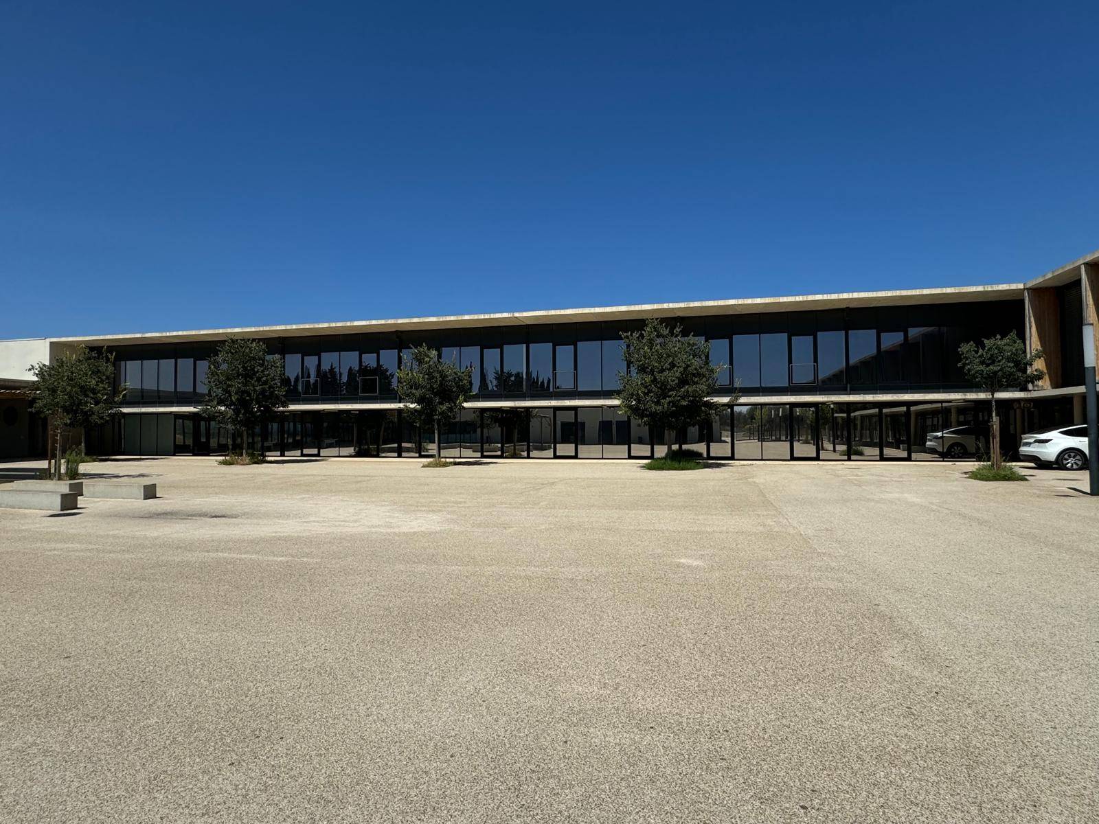 Tarif pour la pose de film a opacité variable pour locaux professionnels Montpellier 34 Hérault