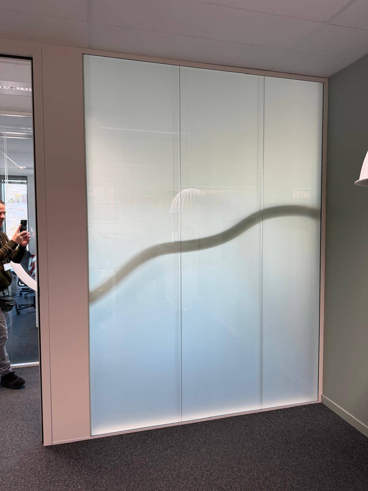 Pose de film teinté sur fenêtre pour protection solaire Grenoble 38 Isère