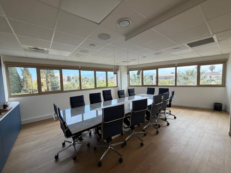 Club de foot OM : pose film de protection solaire argent 70C