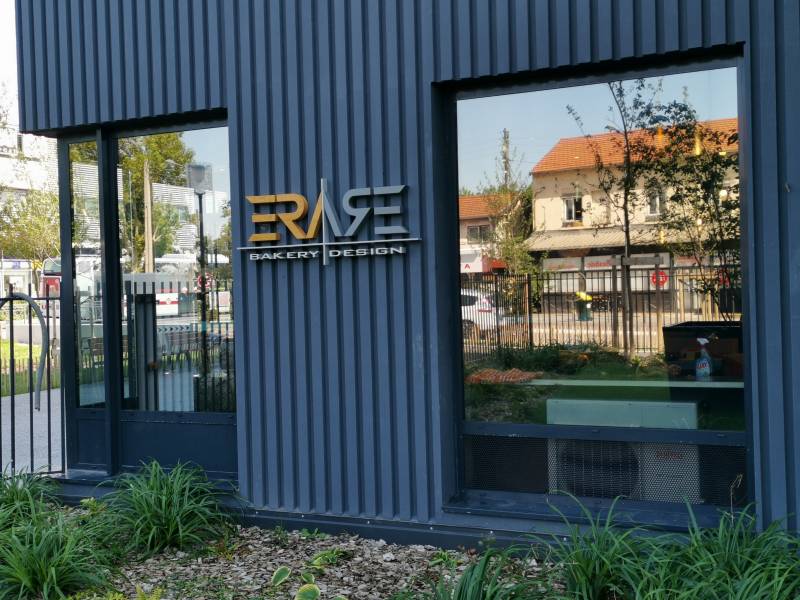 Isoler de la chaleur les baies vitrées d'un cabinet d'architecture à Villeurbanne