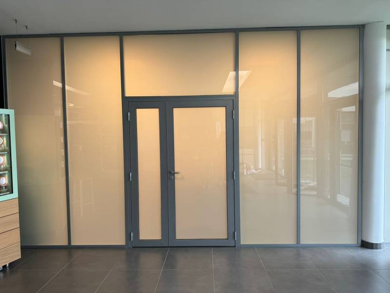 Mise en place de films a opacité contrôlée pour locaux de NXP Caen en Normandie