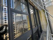 Film Nickel 80 XC de Solar Screen pour abaisser la température intérieure dans un ERP dans le 13