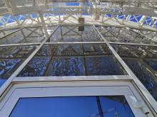 Traitement des vitrages du restaurant du Casino Barrière avec un film  Solar Screen pour rejeter la chaleur au Cap d'Agde, en Occitanie