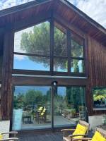 Faire poser des films de protection solaire pour réduire la température l'été à Grenoble